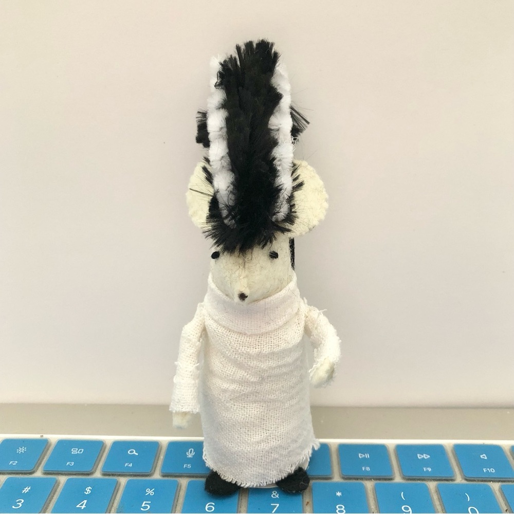 Bride of Frankenstein felt mouse hand-sewn art doll cake topper Summerween - Picture 2 of 6